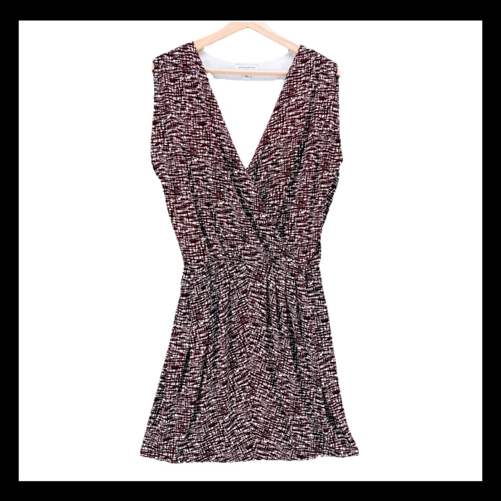 Banana Republic Sleeveless Dress M Burgundy White Print